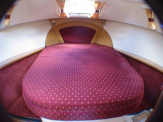 Lady Chloe Front Cabin