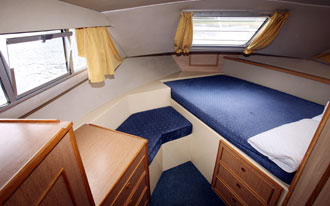 Lady Suzanne forward cabin