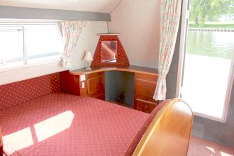 Lady Louise Cabin