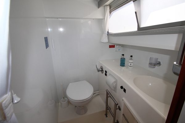 Lady Chloe Master Cabin En-Suite