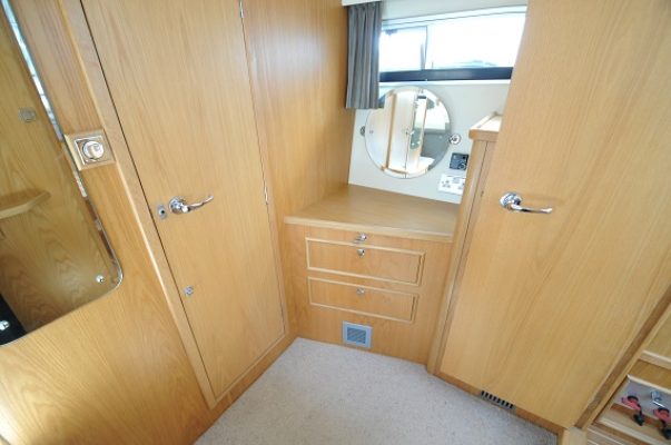 Lady Donna Back Cabin 2