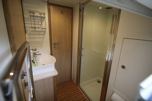 Lady Victoria Bathroom