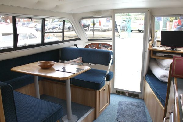 LADY SOPHIE INTERIOR